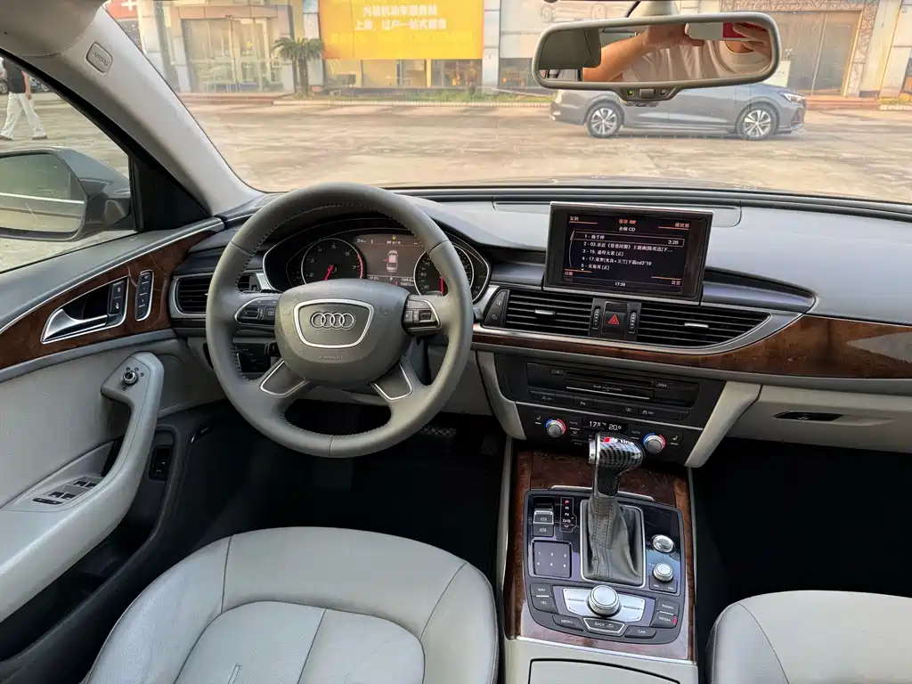 Audi A6L — миниатюра 12