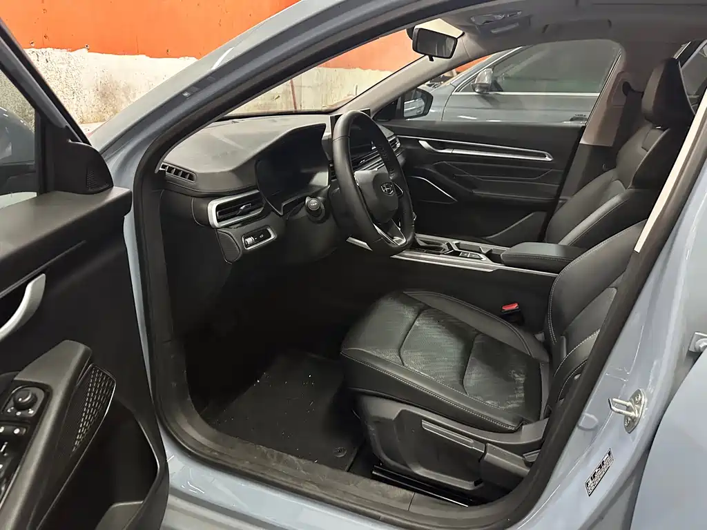 Geely Emgrand — миниатюра 2