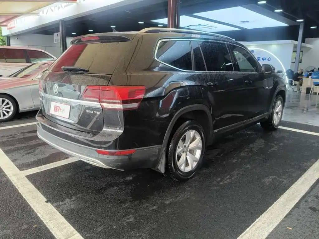 Volkswagen Teramont — миниатюра 9