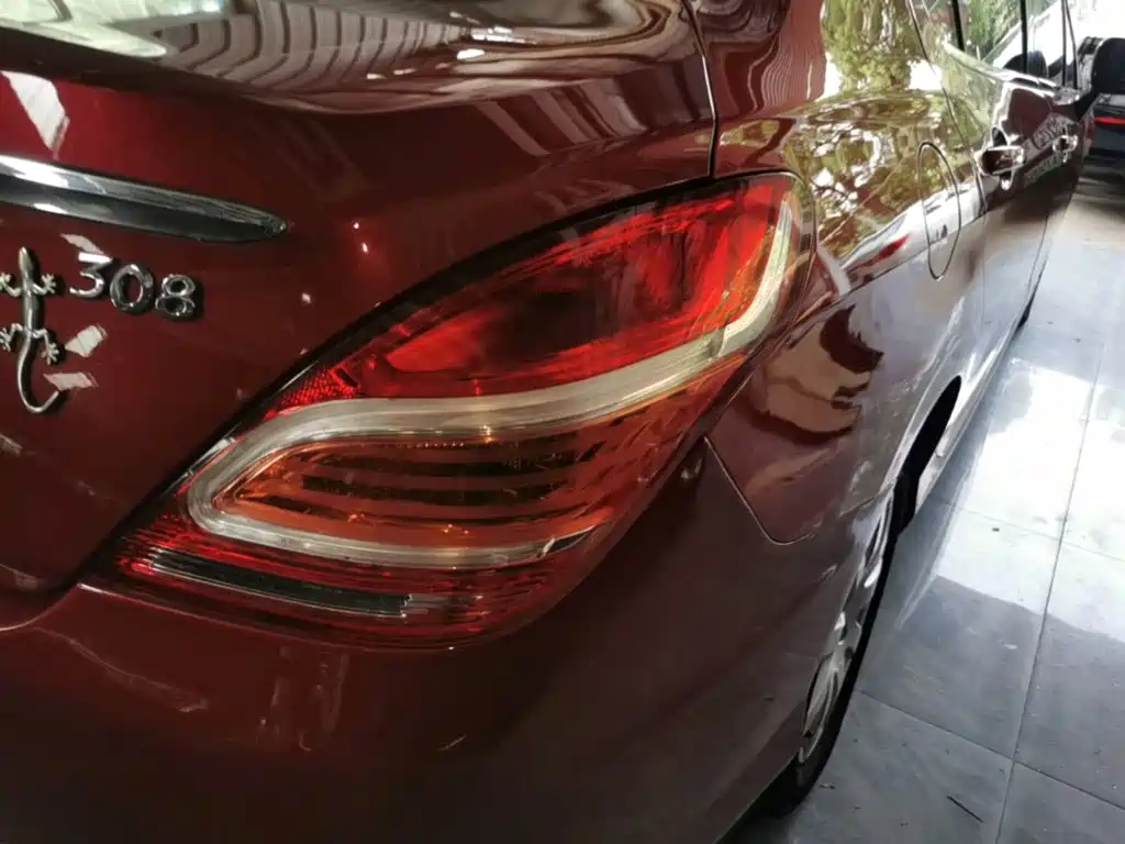 Peugeot 308 — миниатюра 8