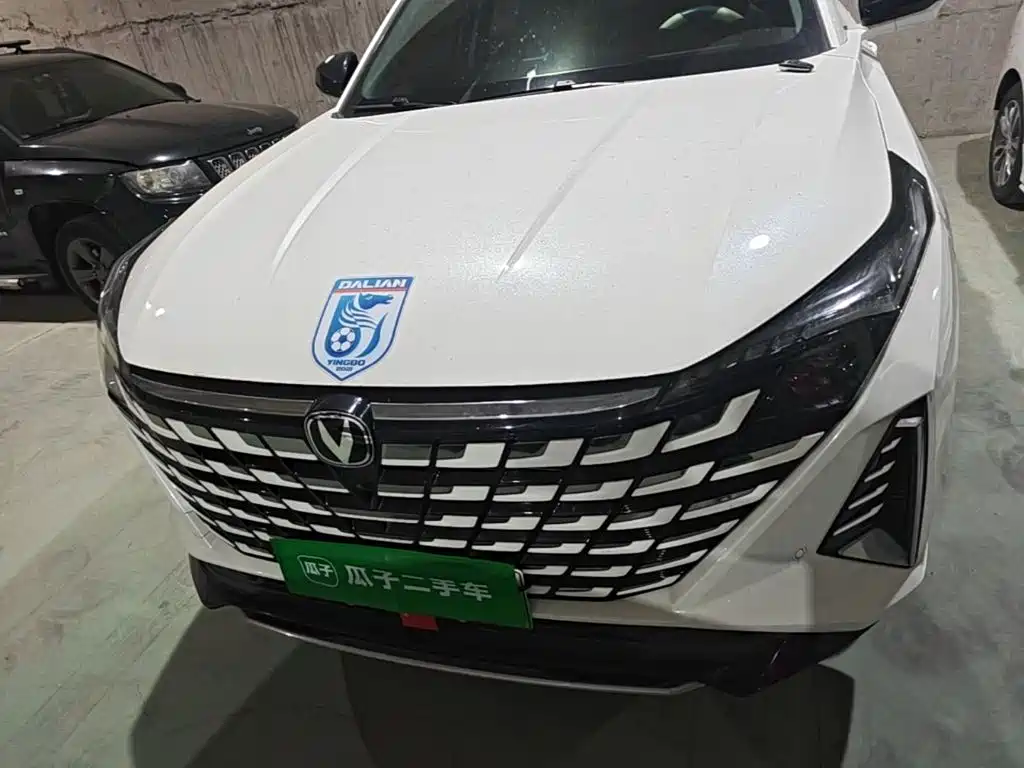 Changan UNI-Z New Energy — миниатюра 2