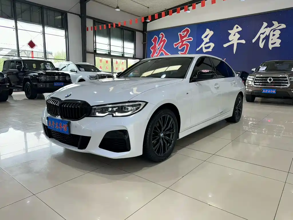 BMW 3 Series 2021
