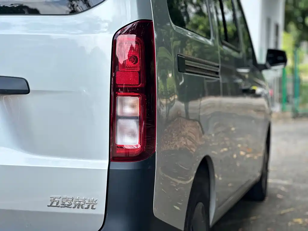 Wuling Rongguang EV — миниатюра 16