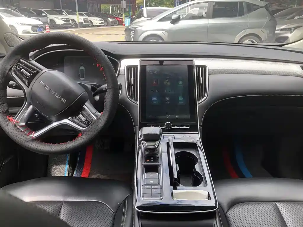 Roewe i6 MAX — миниатюра 4