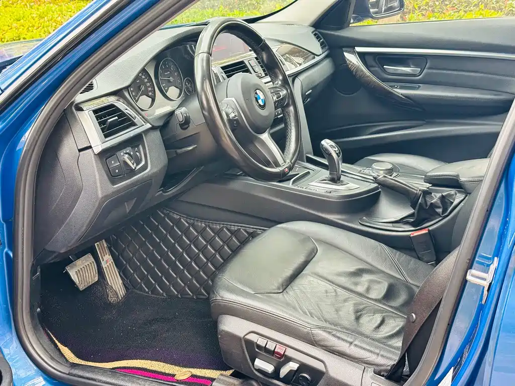 BMW 3 Series — миниатюра 7