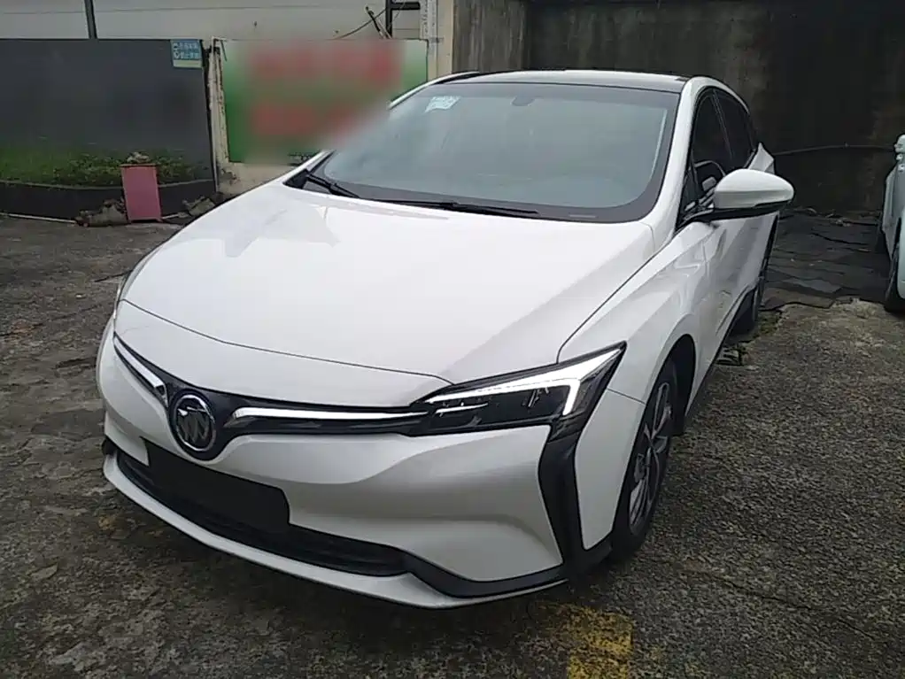 Buick Velite 6