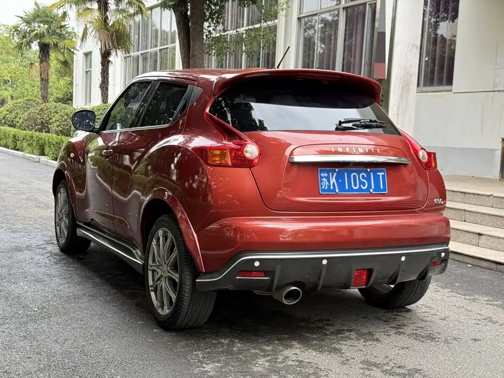 Infiniti ESQ — миниатюра 9