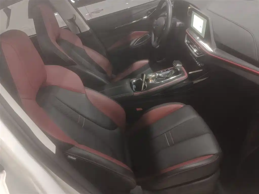 Oshan X5 2021 1.5T DCT Luxury