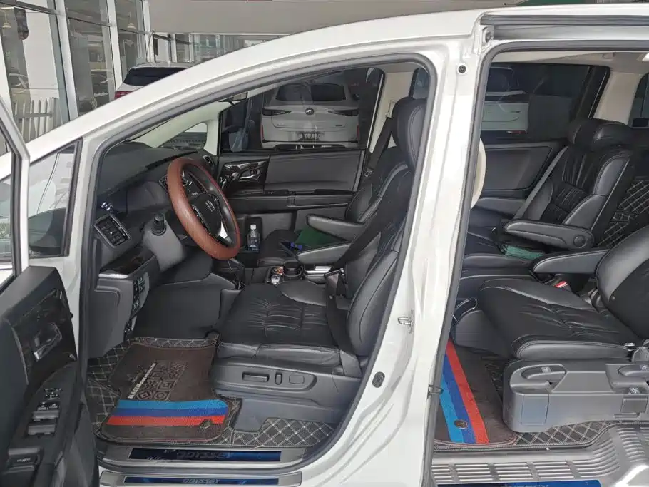 Honda Odyssey — миниатюра 9