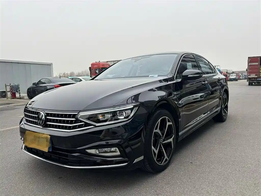 Volkswagen Magotan 2024