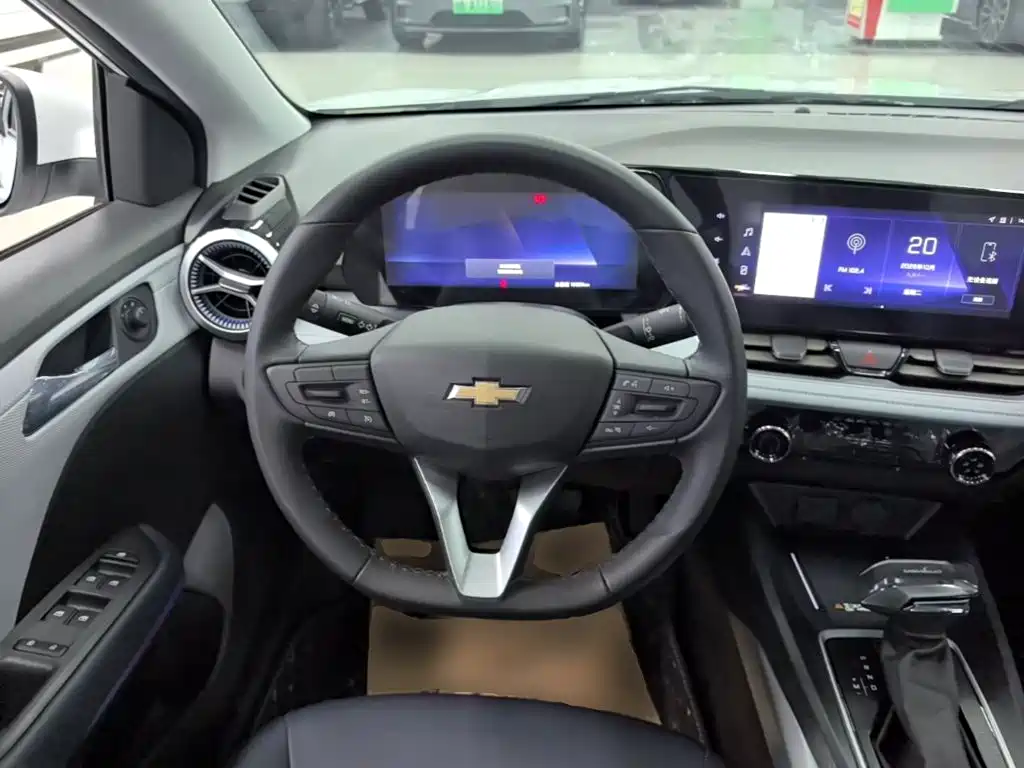 Chevrolet Cruze 2023 — фото 10