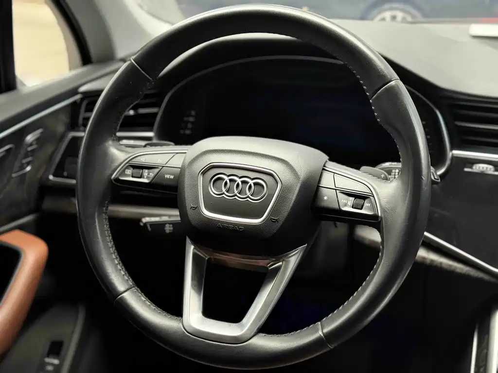 Audi Q7 2020 55 TFSI quattro S line Sport