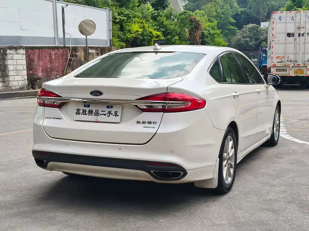 Ford Mondeo — миниатюра 4
