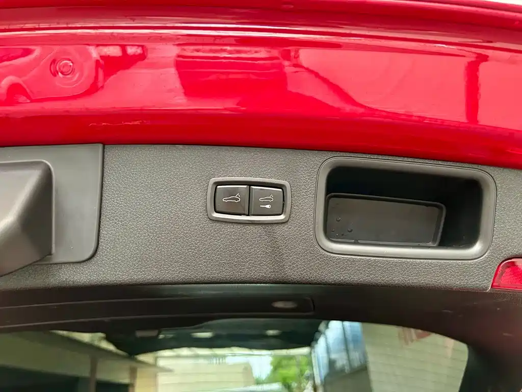 Porsche Macan — миниатюра 21