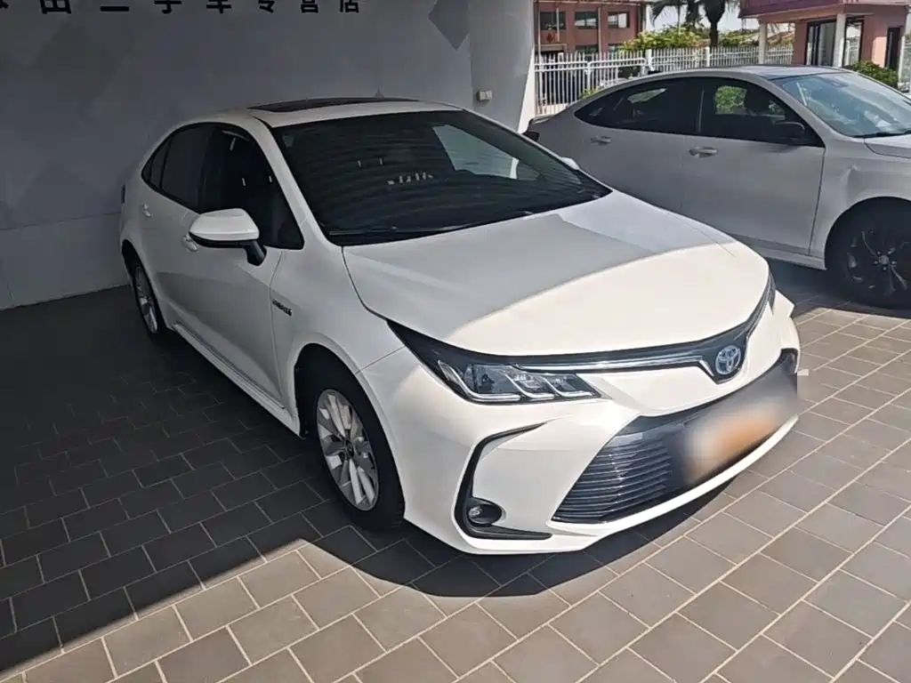 Toyota Corolla — миниатюра 4