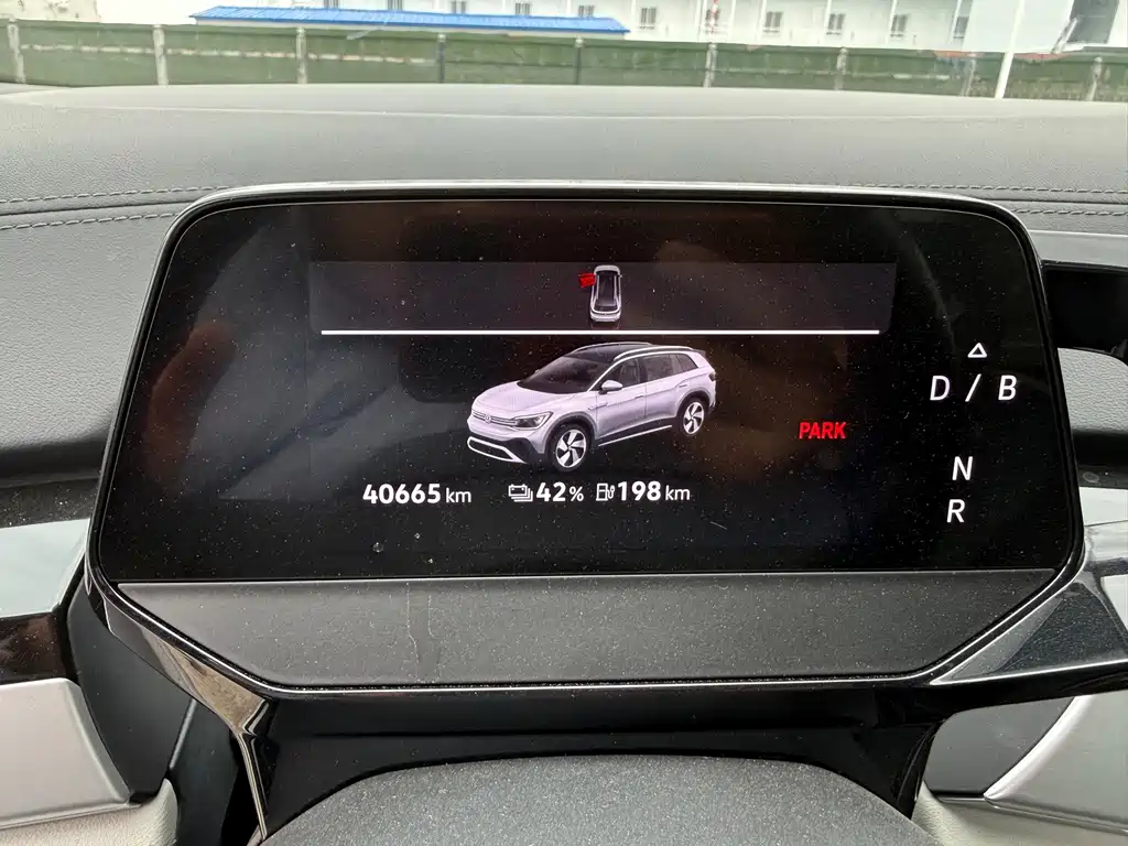 Volkswagen ID.6 Crozz — миниатюра 7