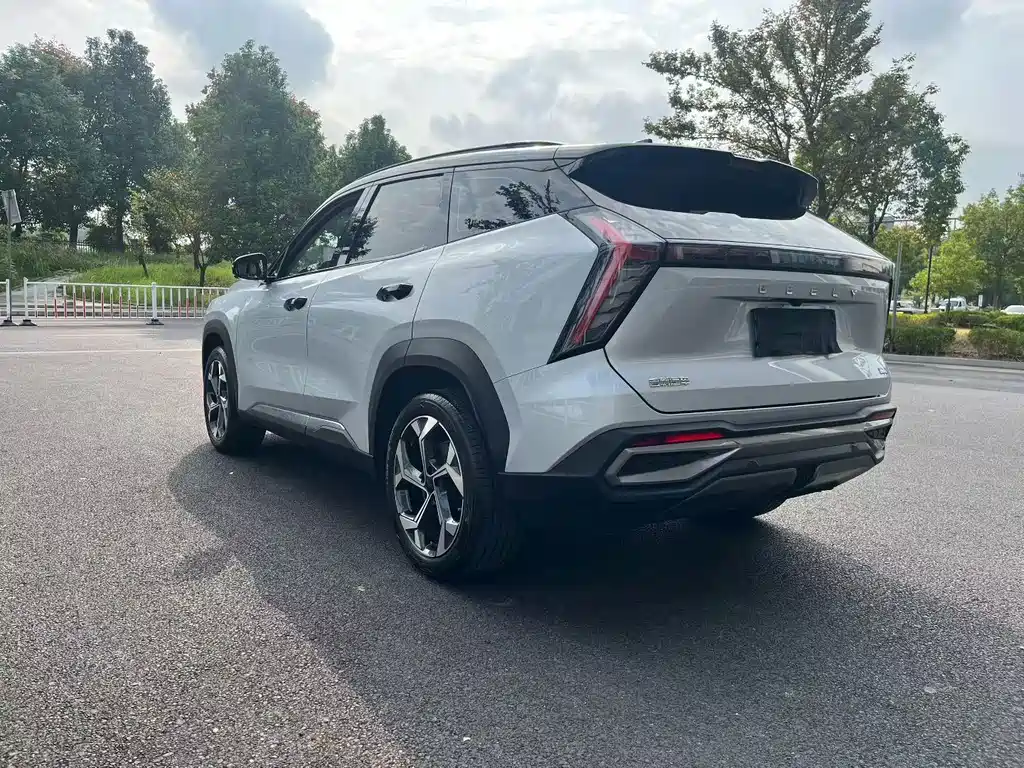 Geely Boyue L — миниатюра 7