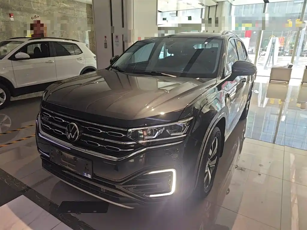 Volkswagen GTE PHEV 2022