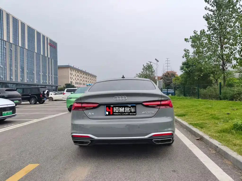 Audi A5 (Import) — миниатюра 9