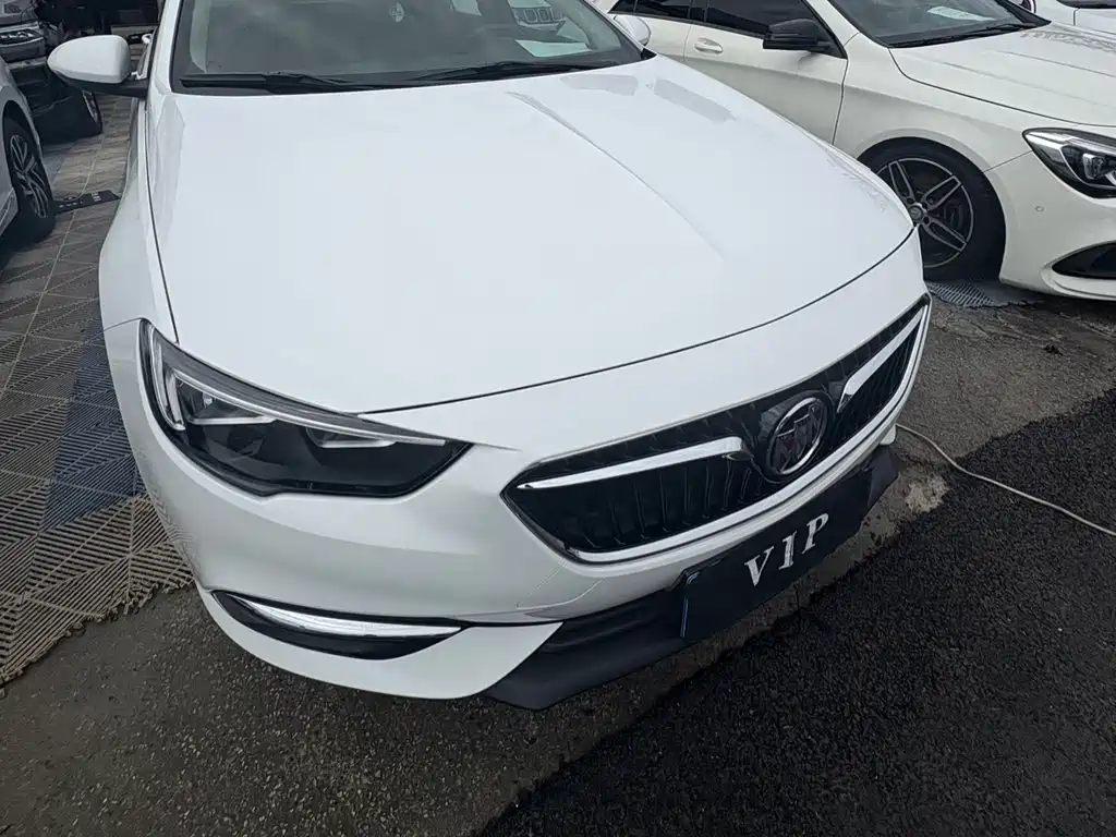 Buick Regal — миниатюра 3