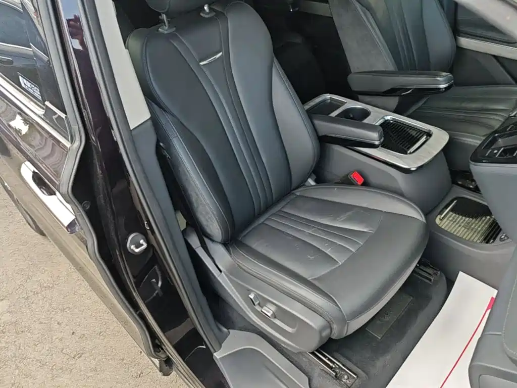 Hongqi Hongqi HQ9 PHEV — миниатюра 25