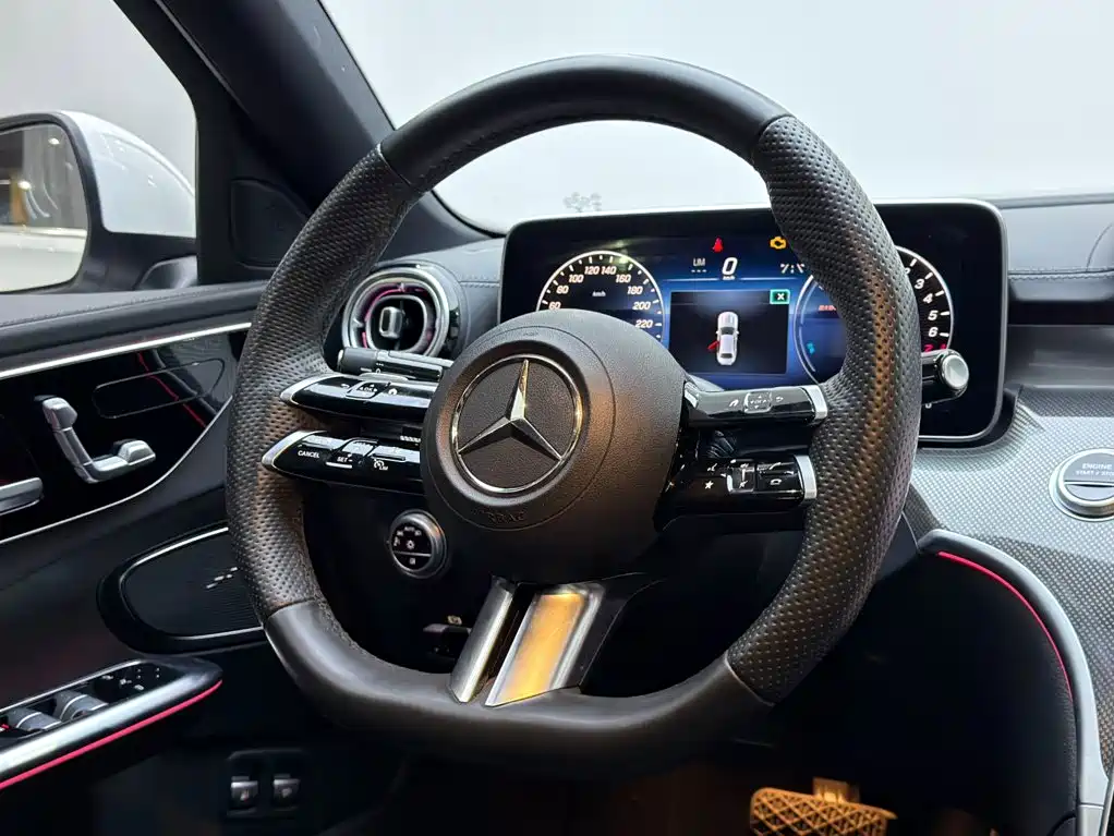 Mercedes-Benz C-Class New Energy — миниатюра 11