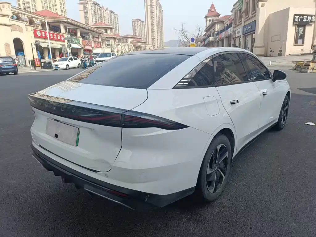 GEELY GALAXY GALAXY L6