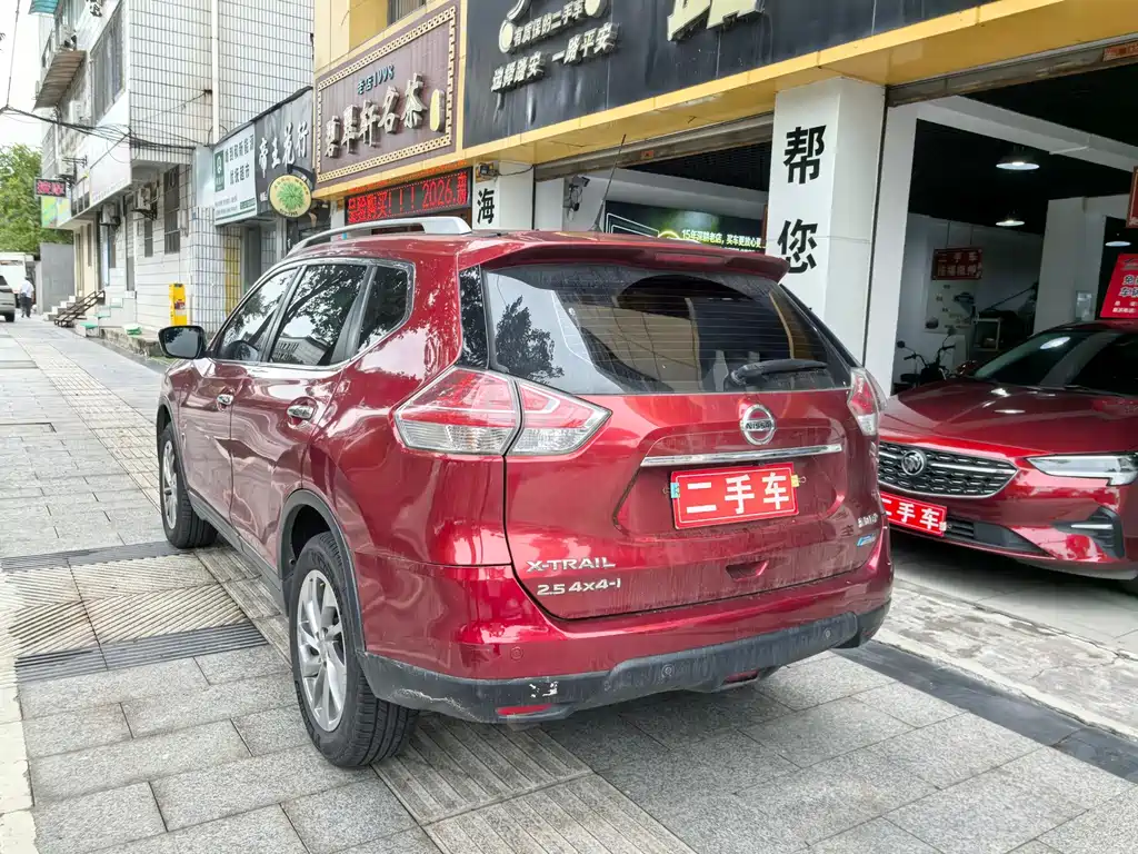 Nissan X-Trail — миниатюра 6