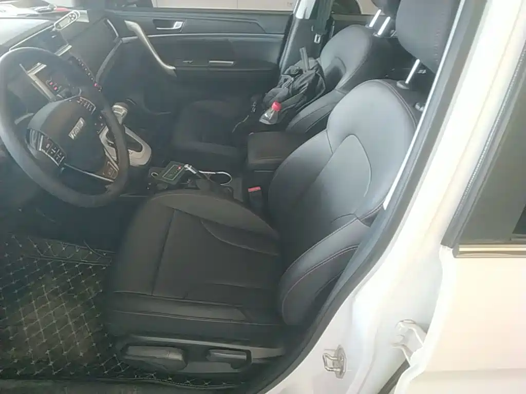 Haval M6 — миниатюра 15