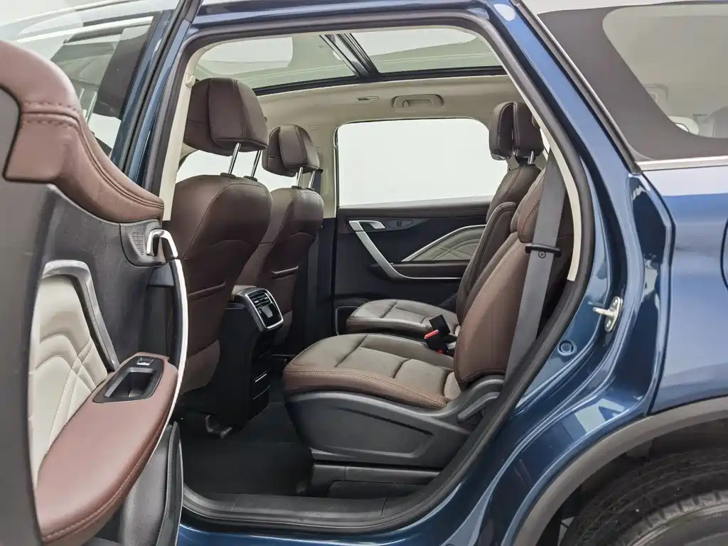 Geely Jia Ji New Energy — миниатюра 15