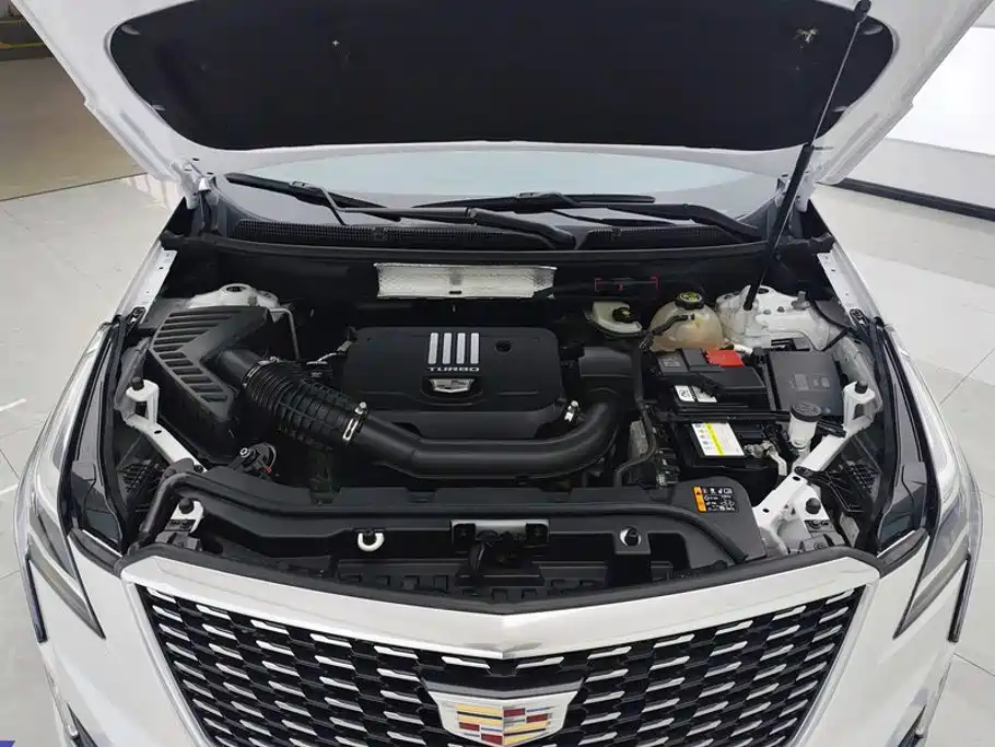 Cadillac XT5 — миниатюра 10