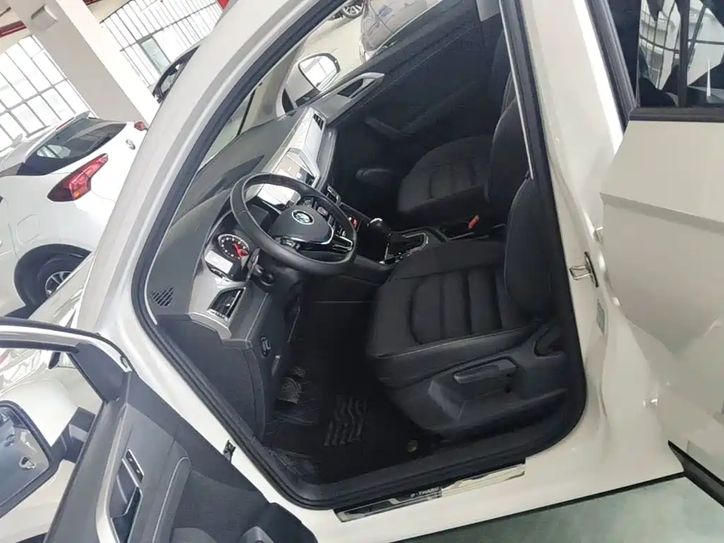 Volkswagen Tharu New Energy — миниатюра 15