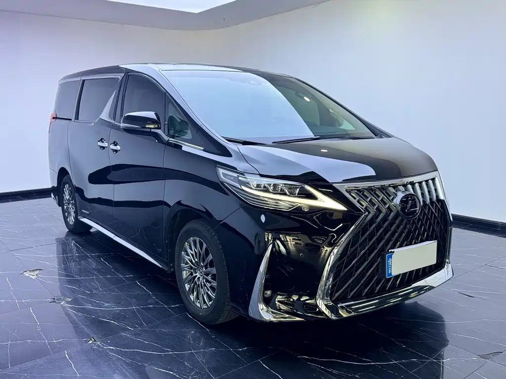 Lexus LM — фотографии объявления, Фото 4