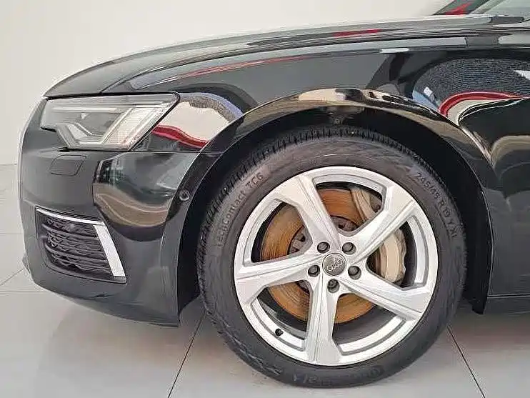 Audi A6L — миниатюра 7