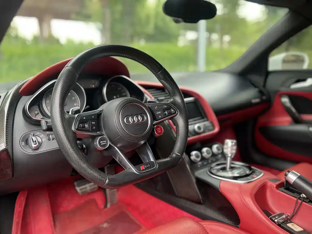 Audi R8 2014 4.2 FSI quattro