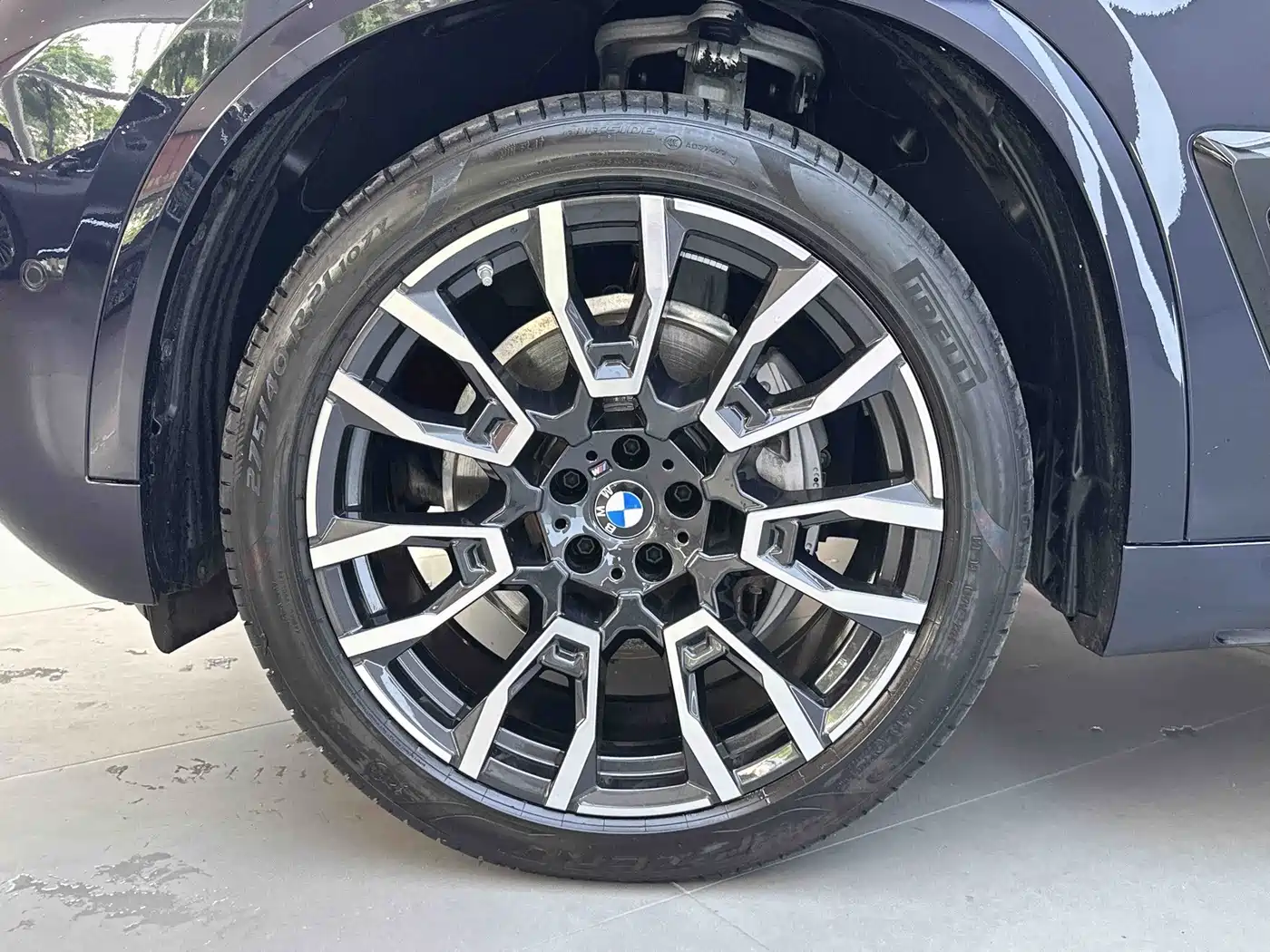 BMW X5 2025 Черный из Китая, фото 4