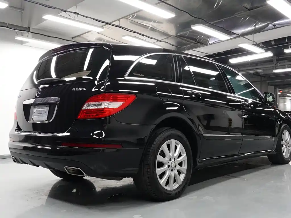Mercedes-Benz R 2014 R 320 4MATIC