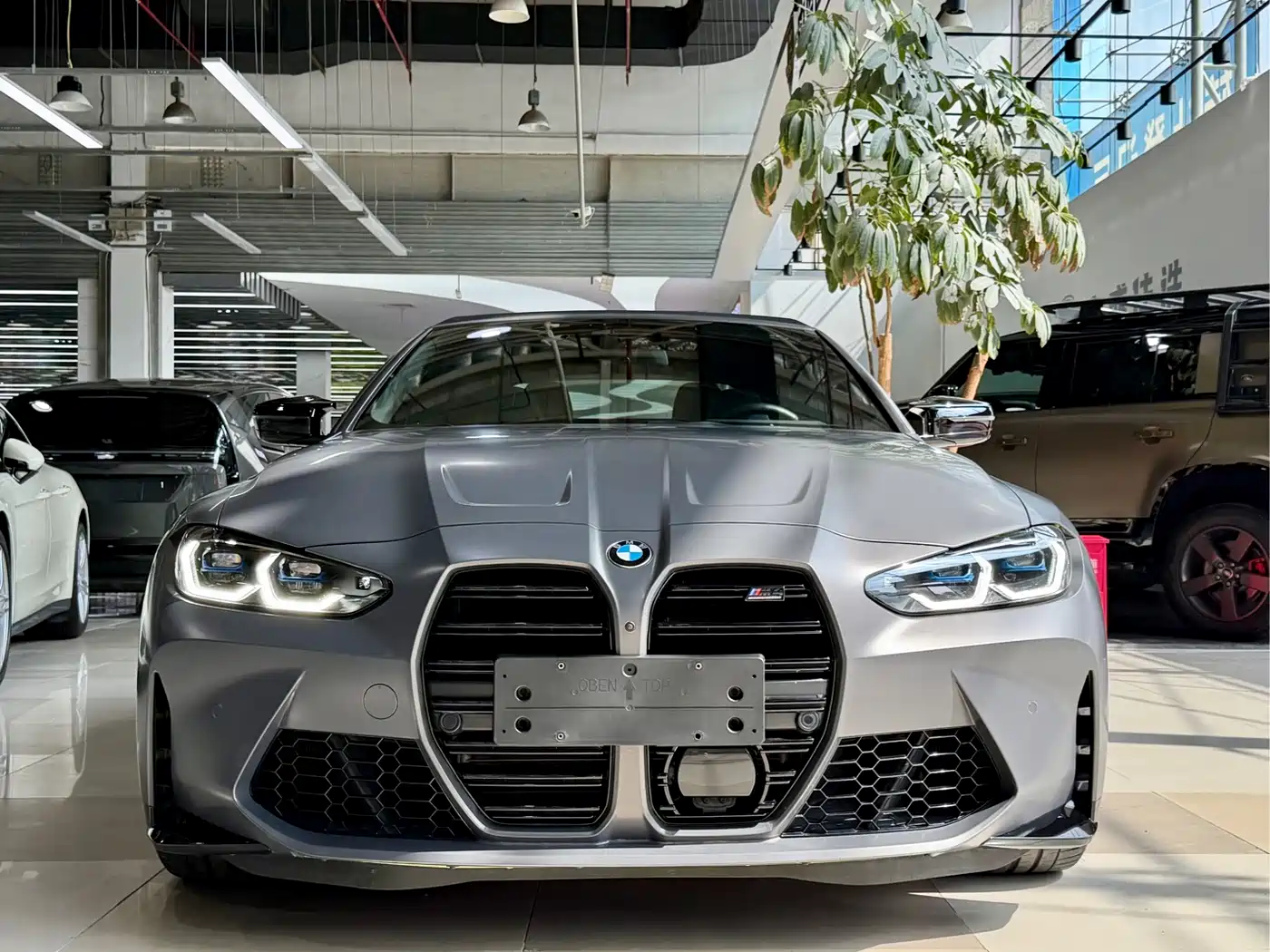 宝马M4 2024款 M4敞篷轿跑车 M xDrive 雷霆版 2024
