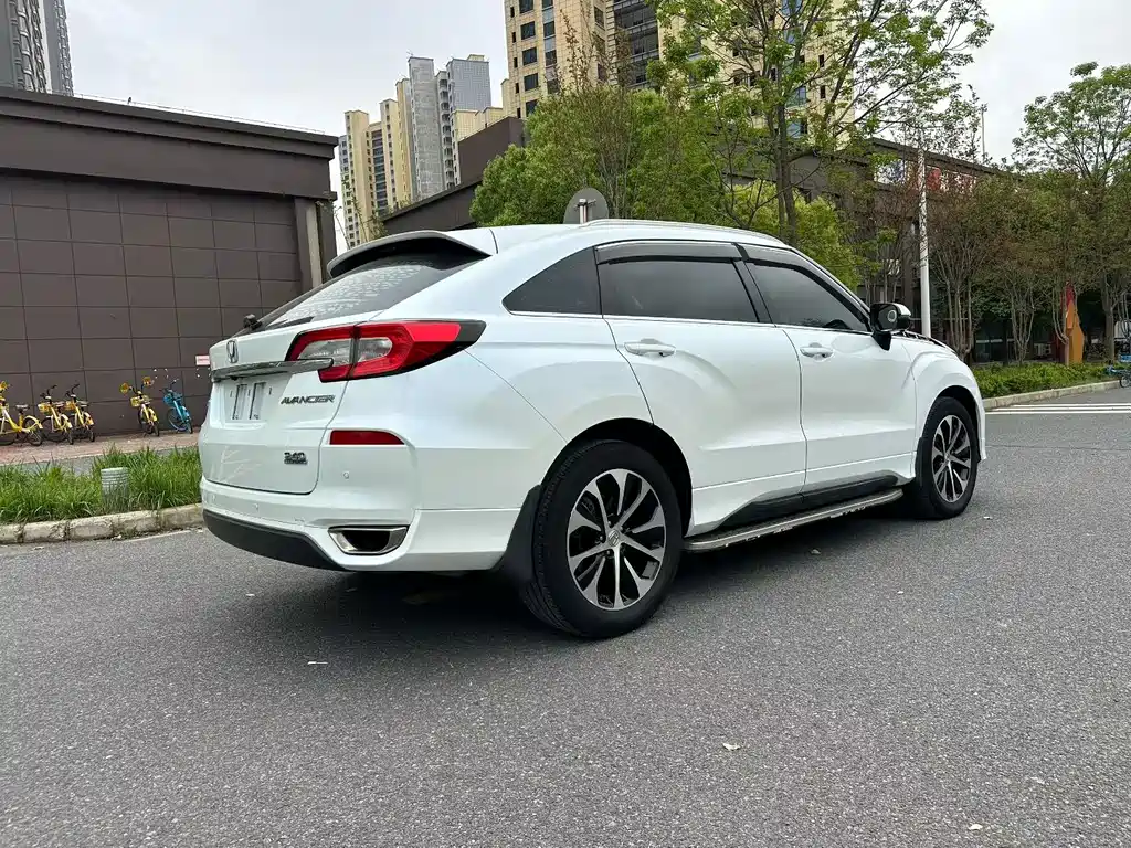 Honda Avancier — миниатюра 7