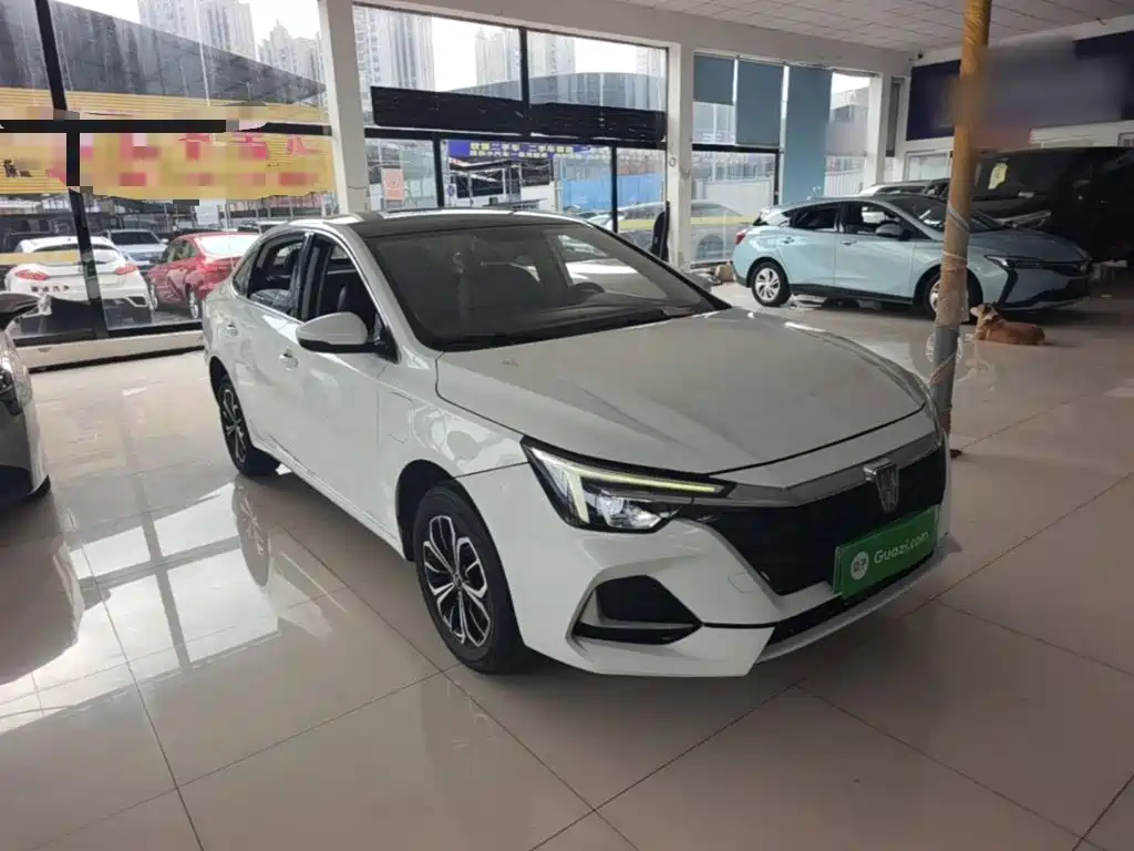 Roewe i6 MAX New Energy — миниатюра 4