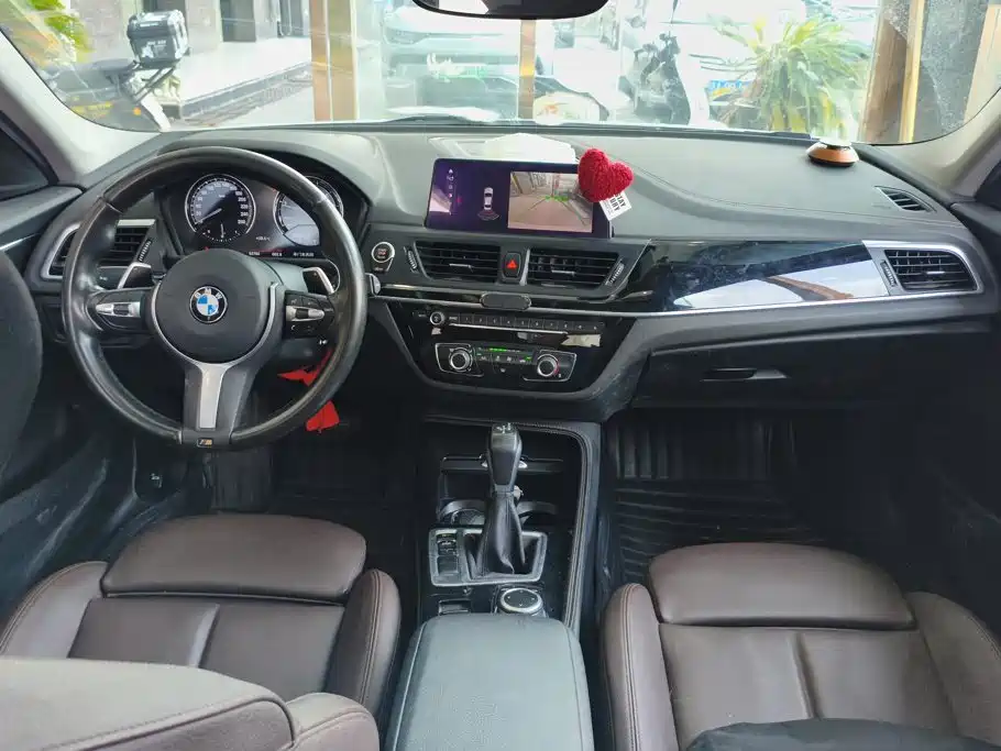 BMW 1 Series — миниатюра 12