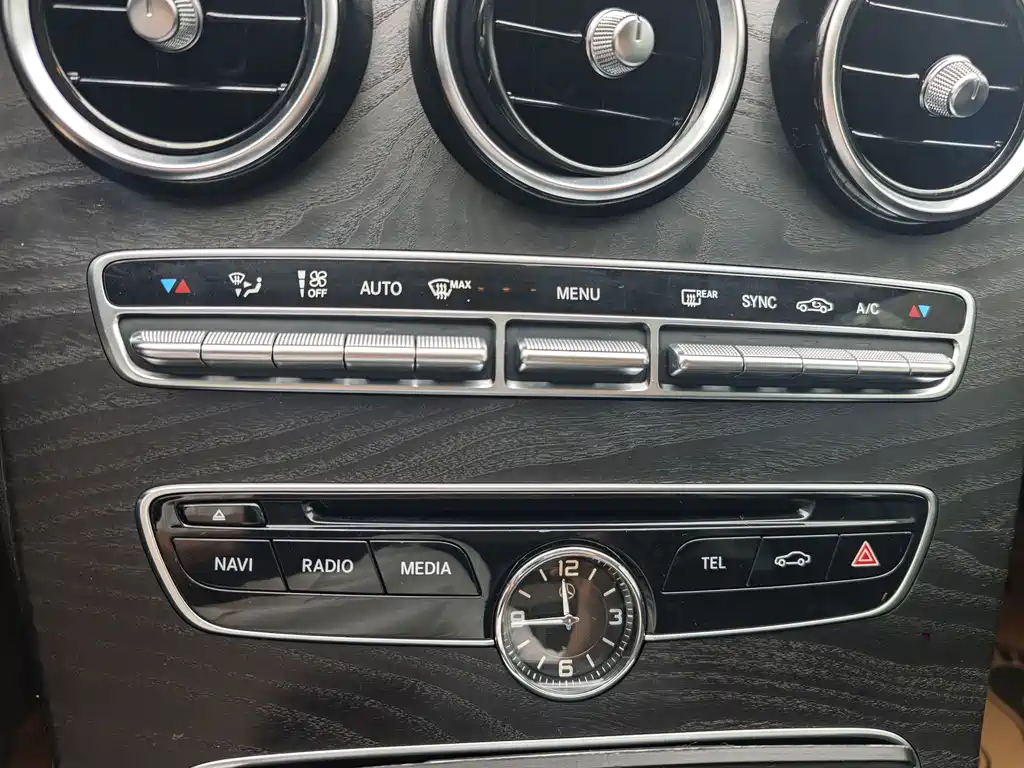 Mercedes-Benz C-Class — миниатюра 10