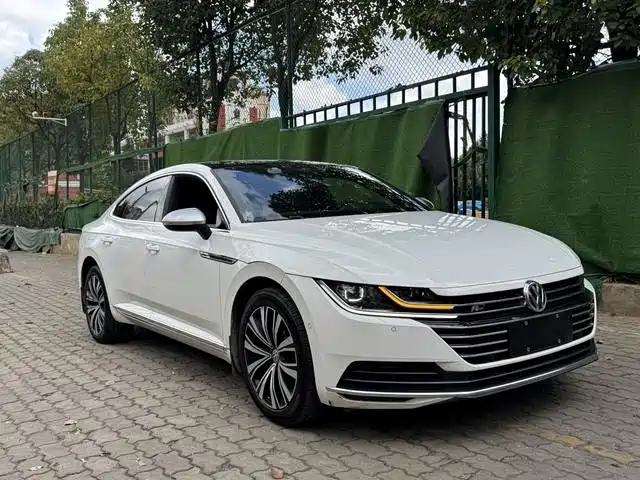 Volkswagen CC — миниатюра 3