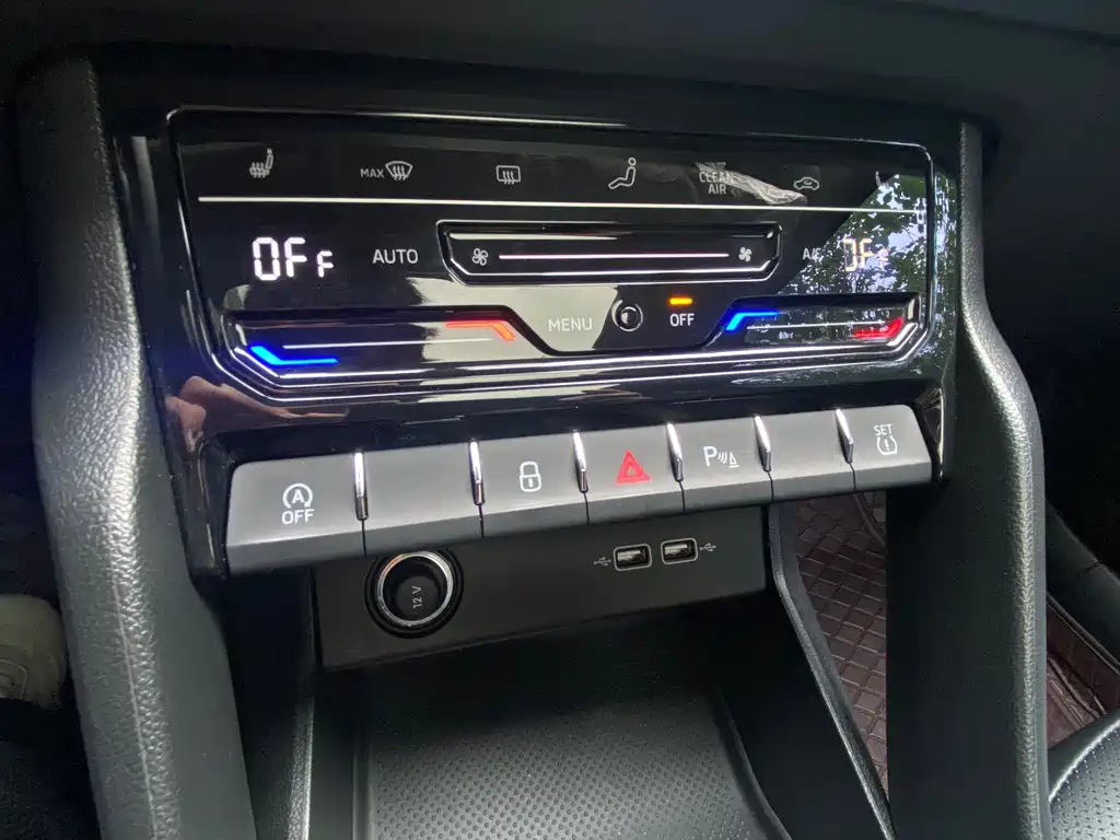 Skoda Karoq — миниатюра 18