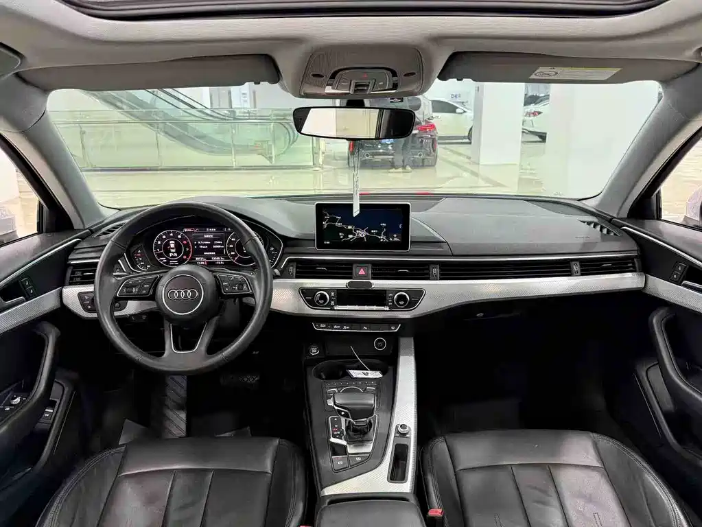 Audi A4L 2018 30 40 TFSI Fashion
