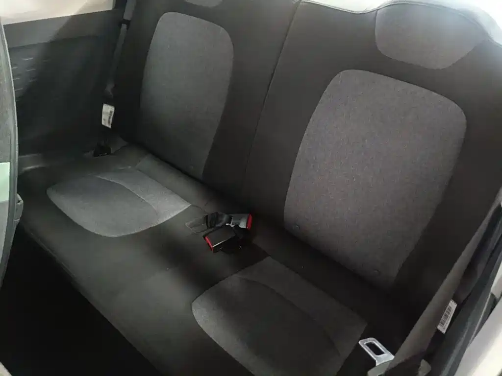 Wuling MINIEV — миниатюра 17