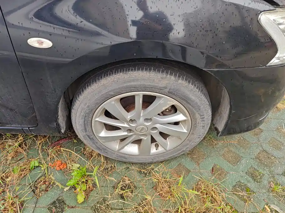 Nissan Sylphy — миниатюра 6