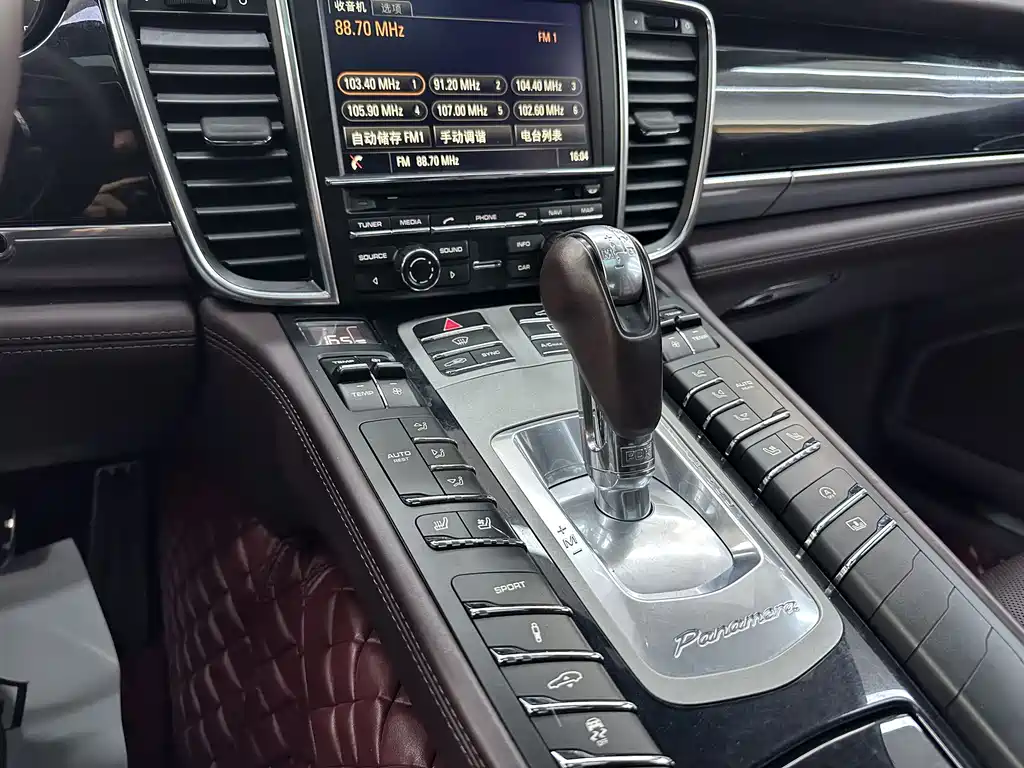 Porsche Panamera 2014 Panamera 4 Executive 3.0T