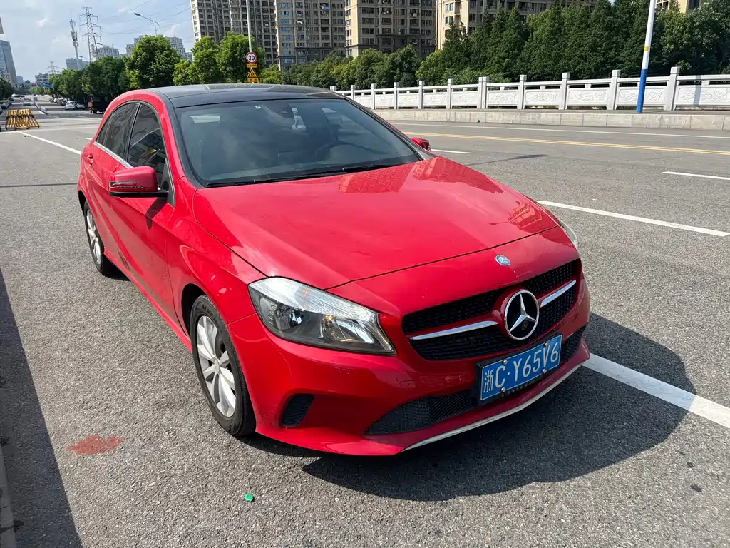 Mercedes-Benz A-Class (Import) A 180, фото 2