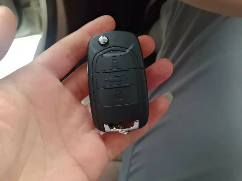 Wuling MINIEV — миниатюра 9